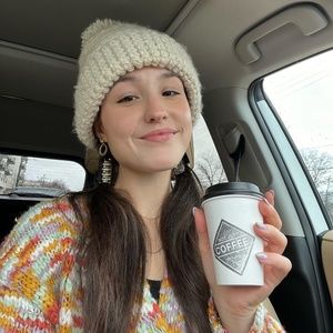 Meet your Posher, Britany